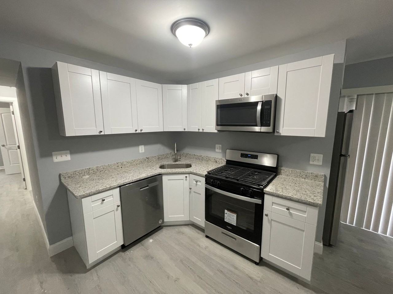 1835-1837 Good Hope Rd SE - Photo 2 of 7