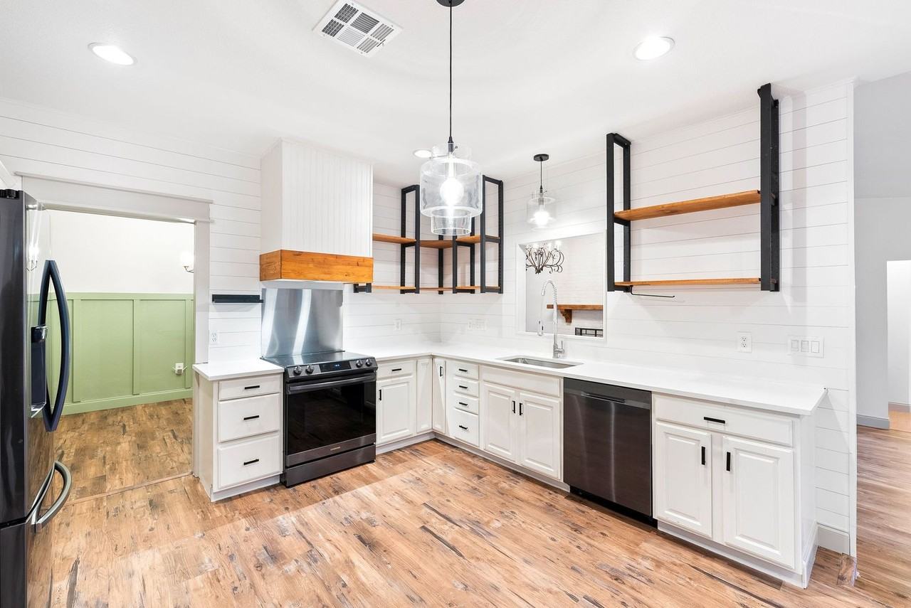 11132 Quail Xing - Photo 3 of 50