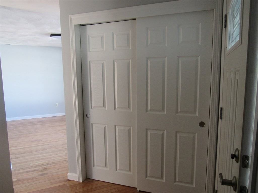 2 Strathmore Shine Dr - Photo 2 of 16