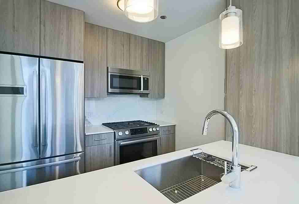 465 N Park Dr - Photo 2 of 22