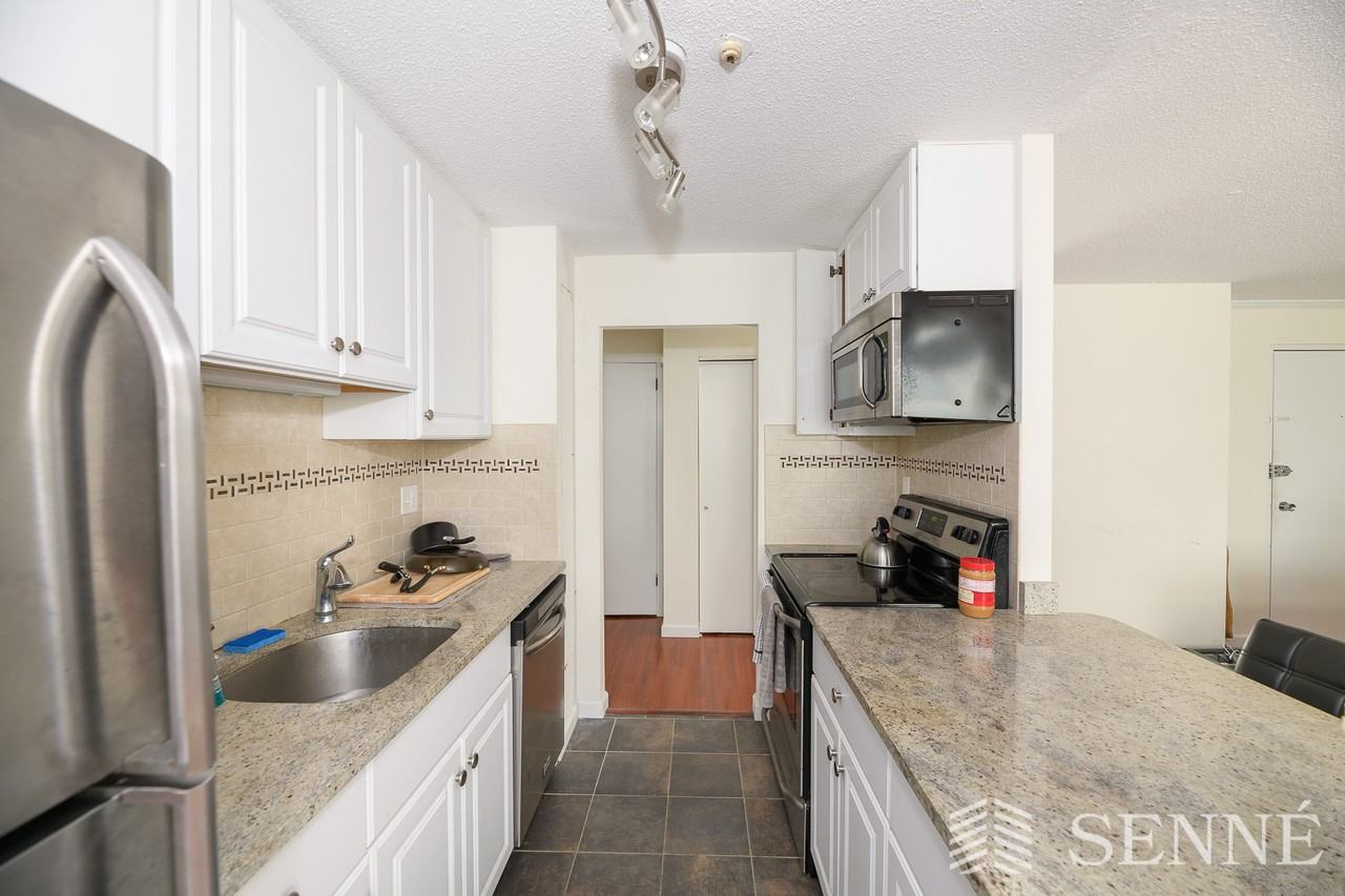 45 Trowbridge St #4C - Photo 2 of 7