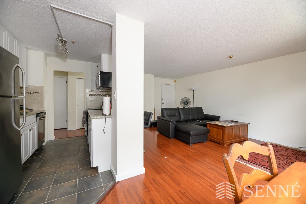 45 Trowbridge St #4C - Photo 3 of 7