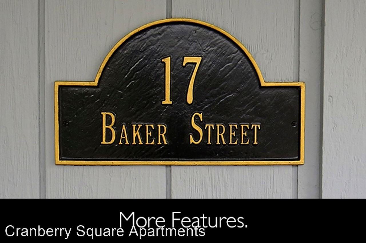 440 Baker Street - Photo 3 of 7