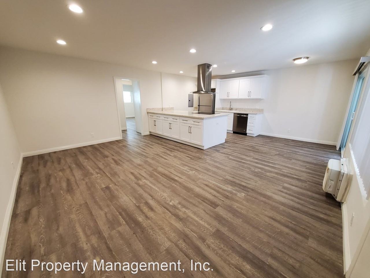 1424 Greenfield Ave. - 03 - Photo 2 of 19