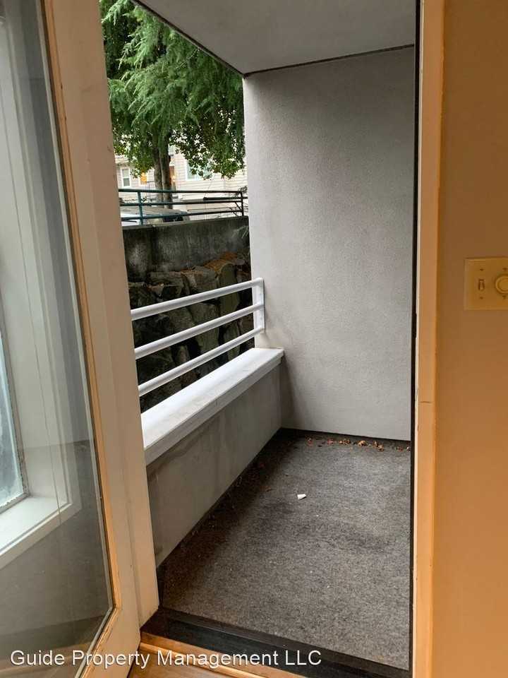 Boston West Apartments - Photo 3 of 6