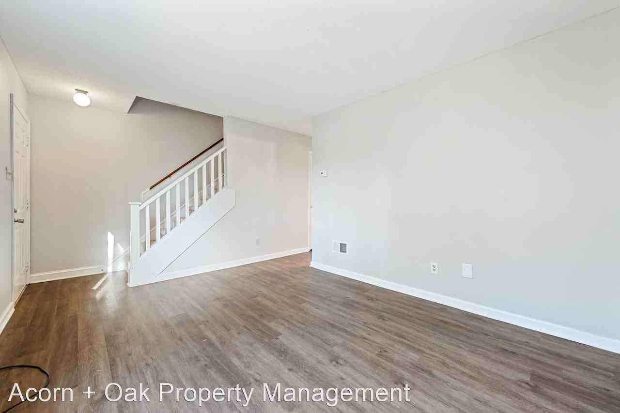 3700 Greenleaf St - Photo 3 of 14
