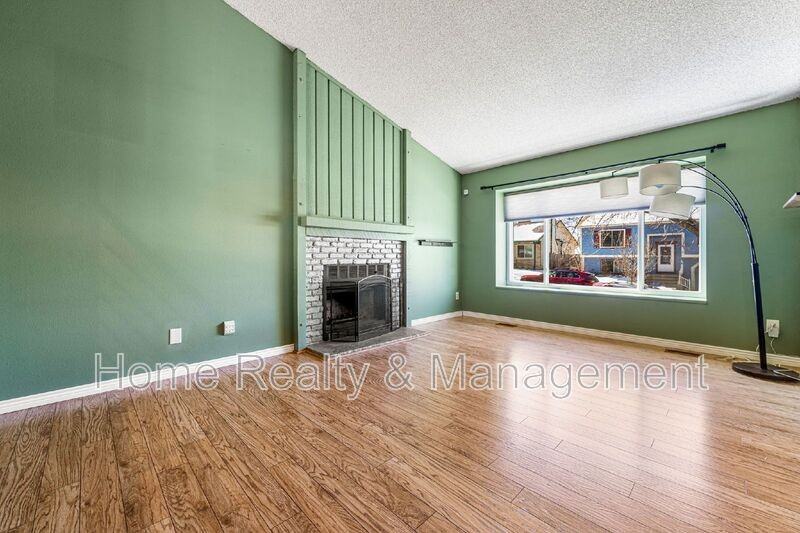 18976 E Mercer Dr - Photo 6 of 28