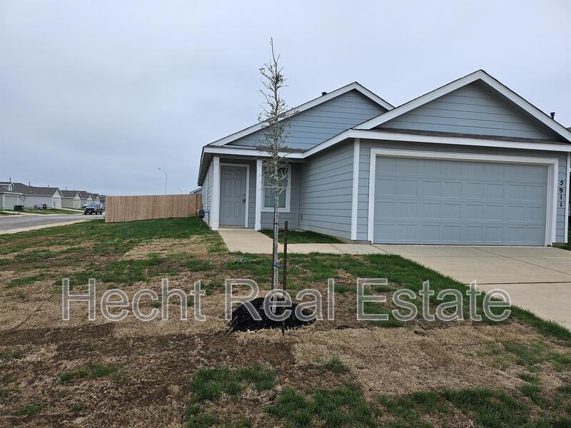 5911 Coahulia Rdg - Photo 2 of 41