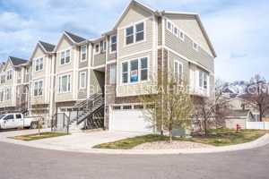 featured image of 13429 S Silver Rock Ln