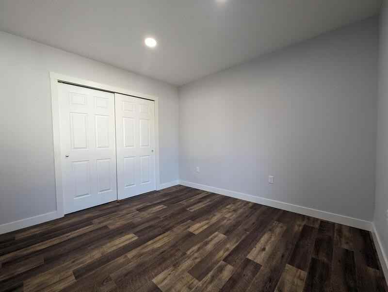 413 Jefferson St - Photo 4 of 18