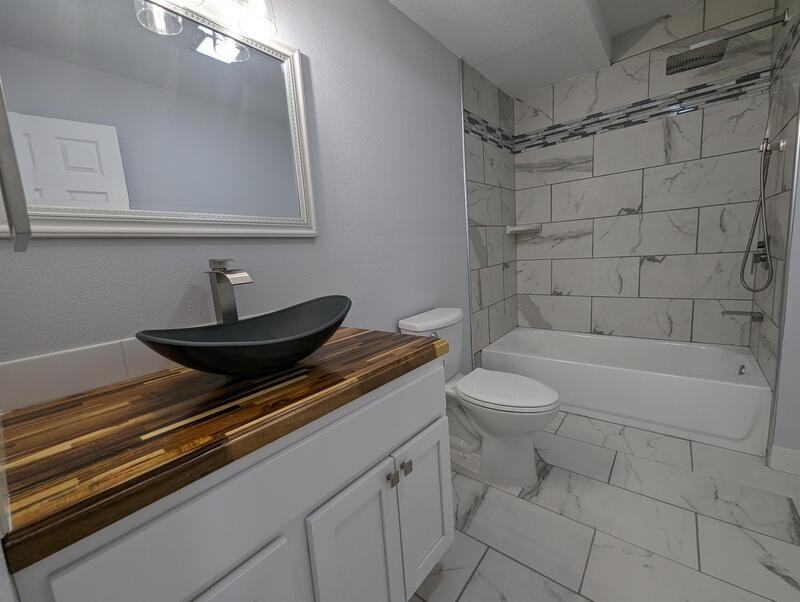 413 Jefferson St - Photo 7 of 18