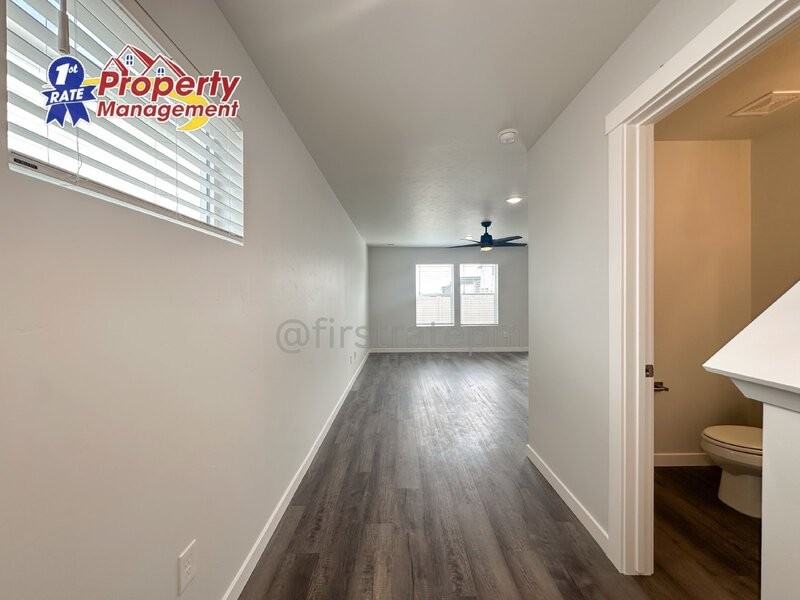 6847 W Plateau Creek Dr - Photo 4 of 38