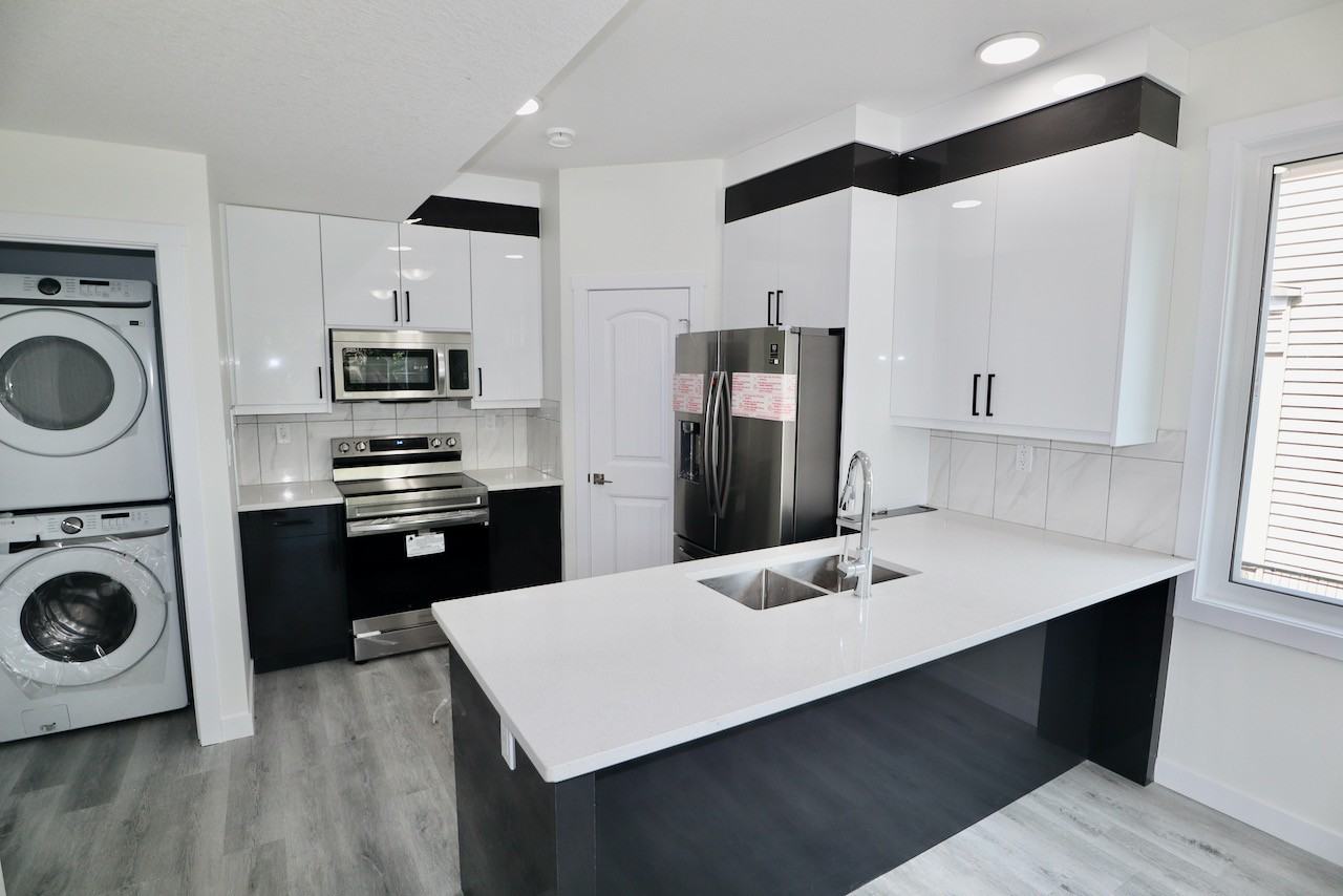 11113 82 St Nw Uppr - Photo 5 of 13