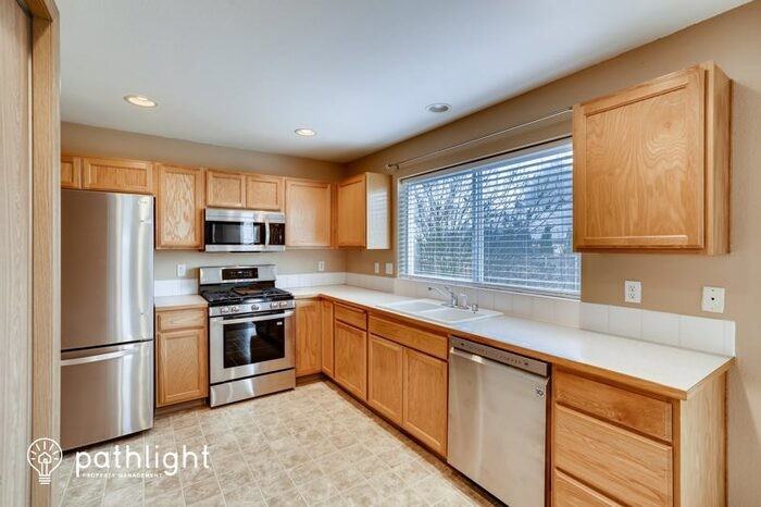 4519 80th St Sw - Photo 2 of 16