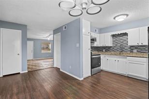 2500 Hollandale Cir Unit B  