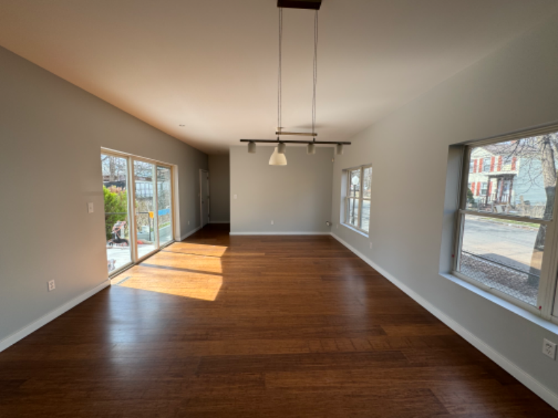 136 Newhall St - Photo 3 of 21