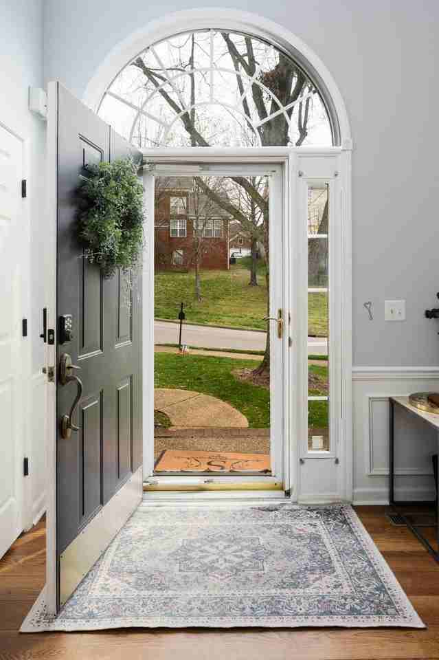 212 Sterling Oaks Pl - Photo 4 of 49