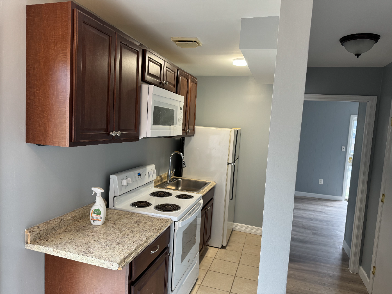 3405 Glen Ave - Photo 2 of 18