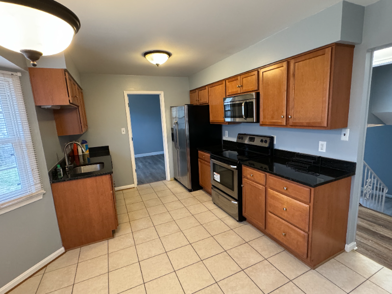 3405 Glen Ave - Photo 7 of 18