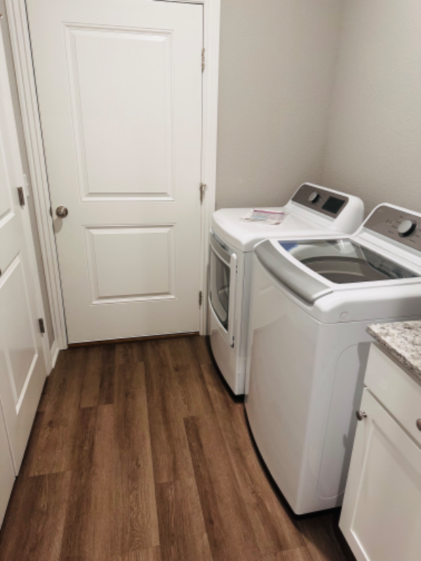 321 Grove Lane - Photo 2 of 16