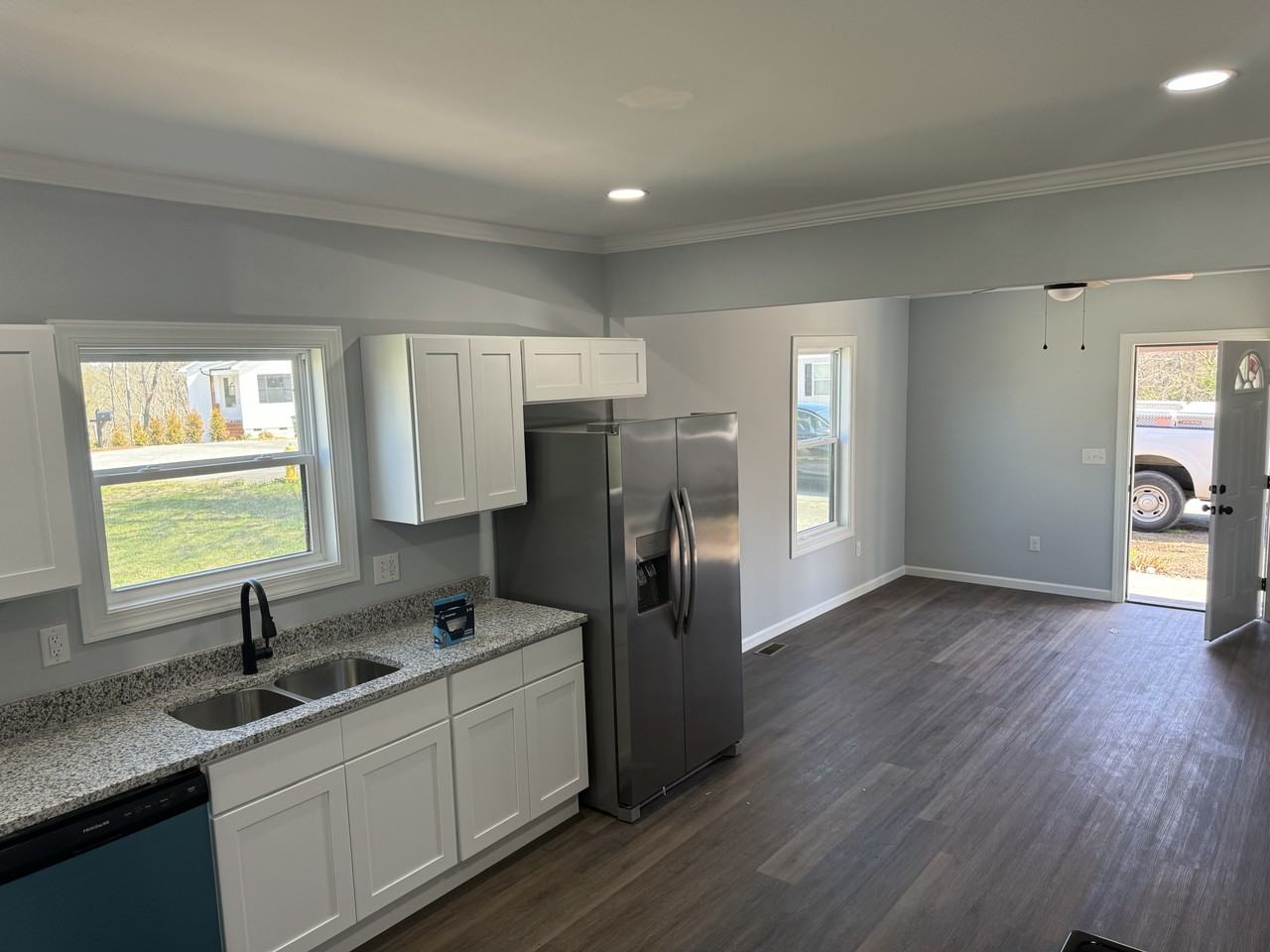 97 Snyder Ct Ne #NA - Photo 3 of 17