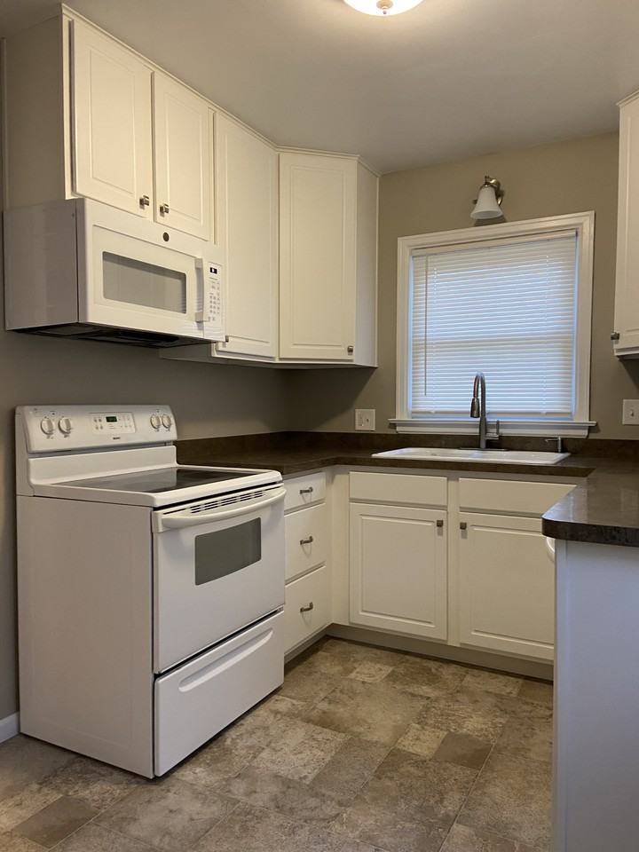 1106 Comfort St #NA - Photo 3 of 16