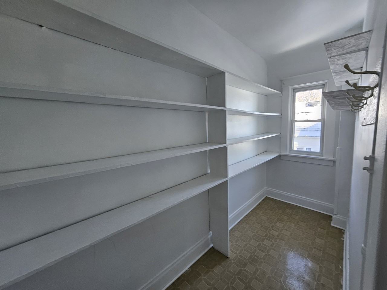 4915 17th Ave - Photo 5 of 20