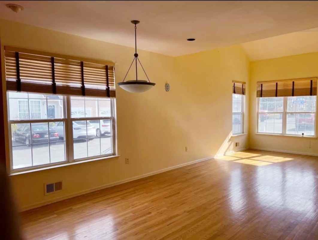 Trinity Ct #9 - Photo 5 of 6