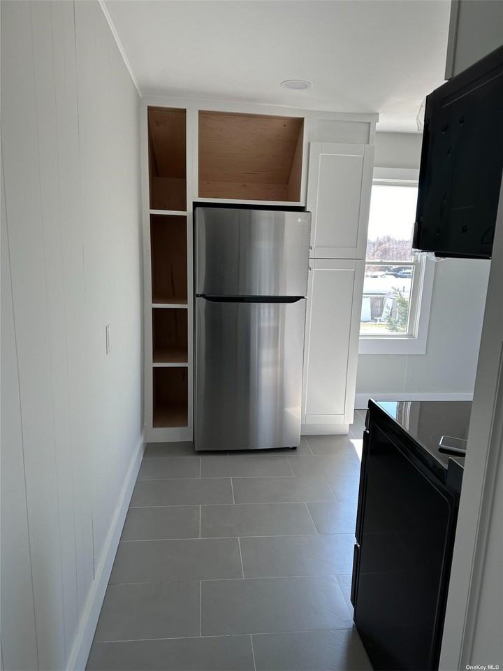 48 Park Ave - Photo 2 of 10