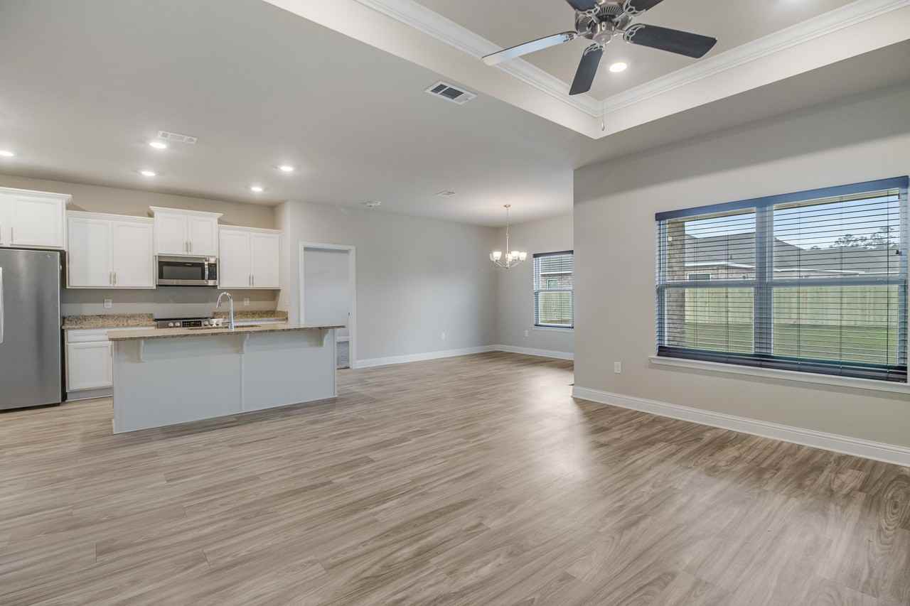5468 Overland Dr #1 - Photo 3 of 17