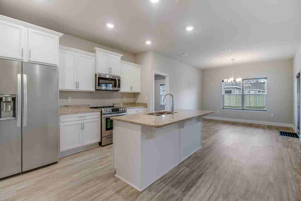 5468 Overland Dr #1 - Photo 5 of 17