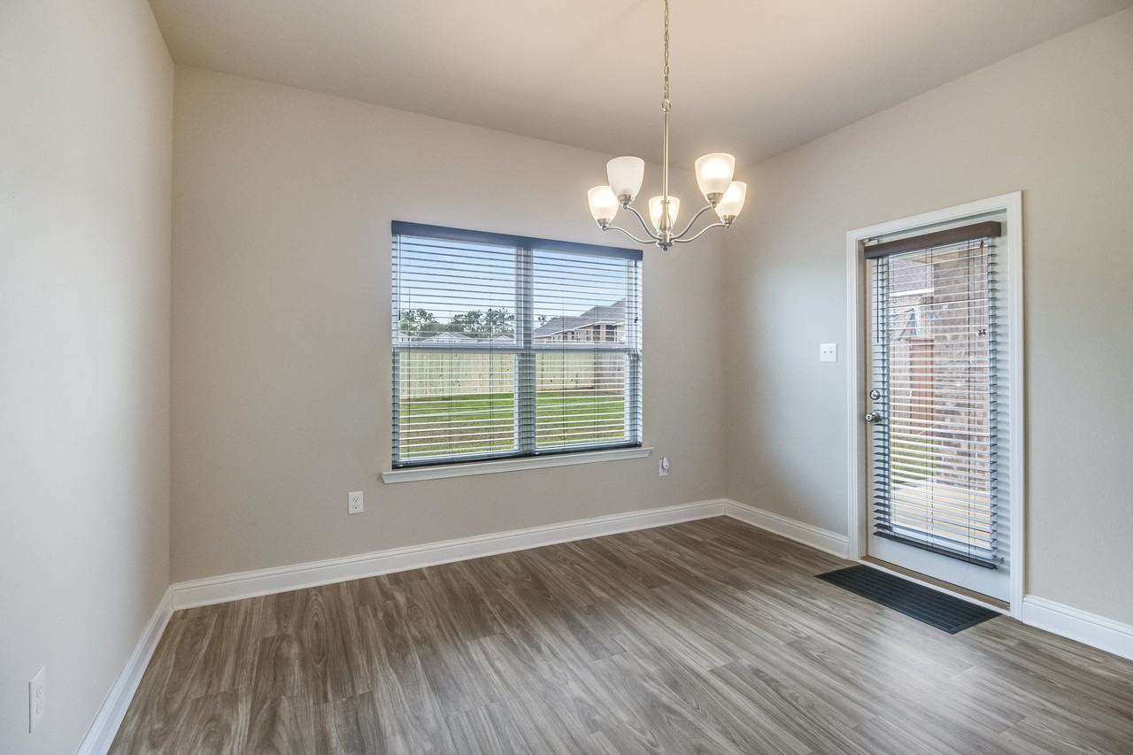 5468 Overland Dr #1 - Photo 7 of 17