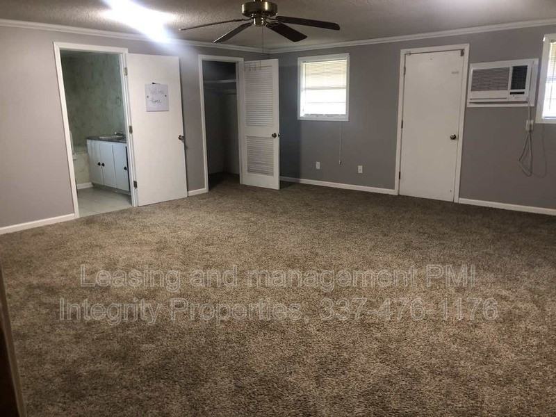 2809 S Curtis Dr - Photo 7 of 23