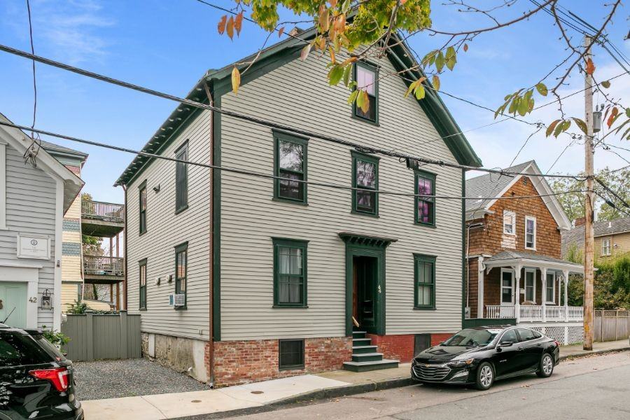 44 Poplar St #2 - Photo 2 of 22