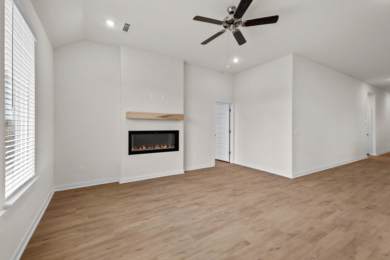 391 W Branta St #NA - Photo 4 of 17