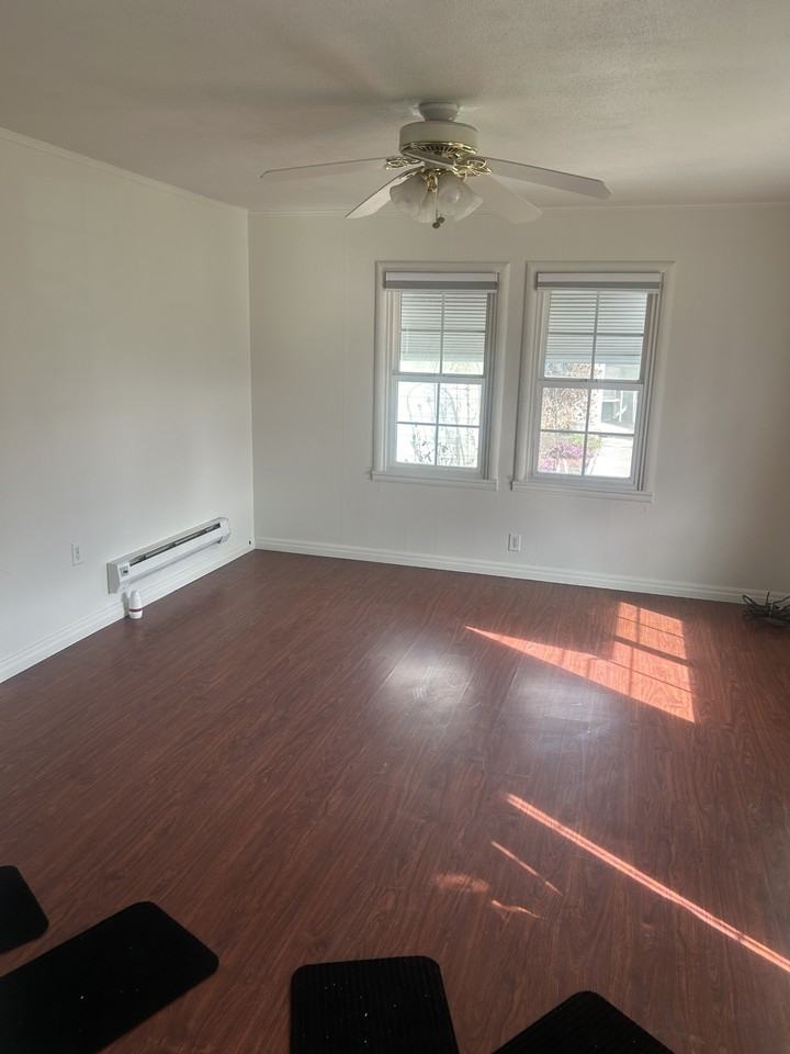 2425 White Ave #NA - Photo 2 of 22