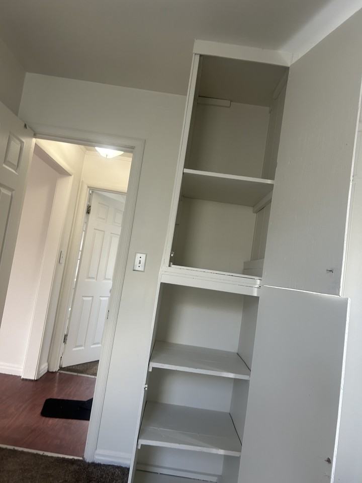 2425 White Ave #NA - Photo 6 of 22