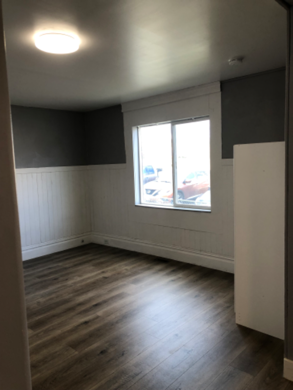 1019 Oregon Ave - Photo 3 of 14