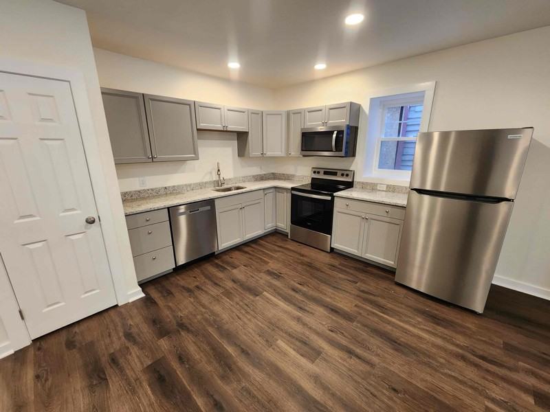 14 N Center St #1 - Photo 2 of 13