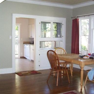 935 Norway St NE - Photo 2 of 4