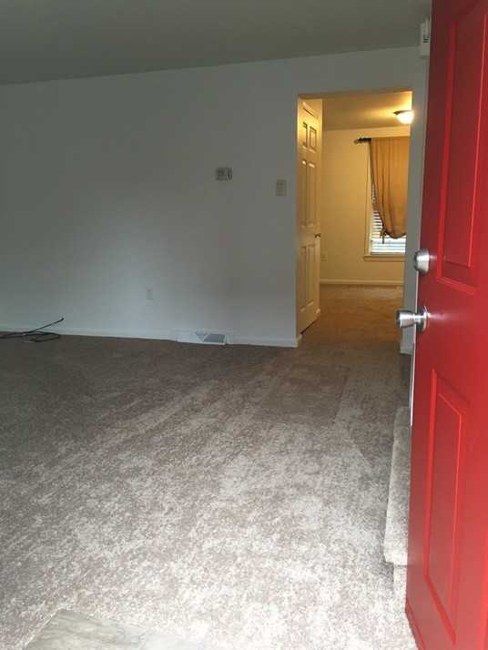 624 West 3rd Street - Photo 3 of 14