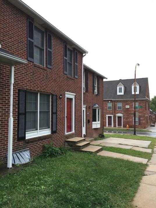 624 West 3rd Street - Photo 2 of 14