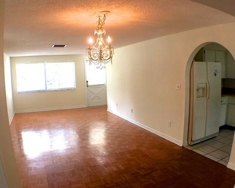 216 Valley Dr - Photo 3 of 20