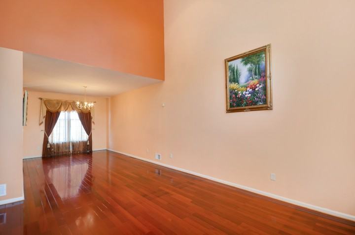 603 Daisy Ct - Photo 3 of 25