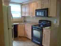 40 Brook St - Photo 2 of 9