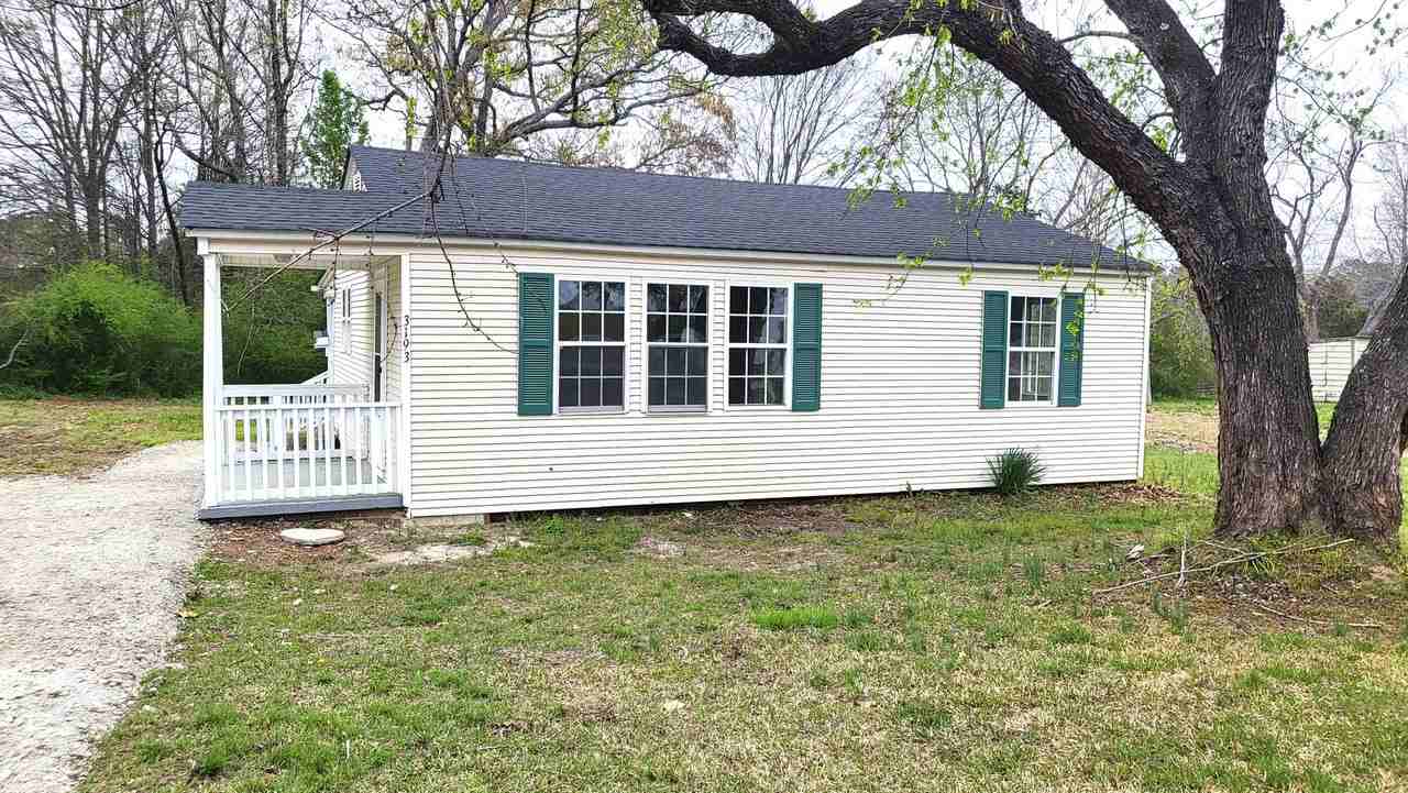 3193 Flat Creek Rd - Photo 2 of 10