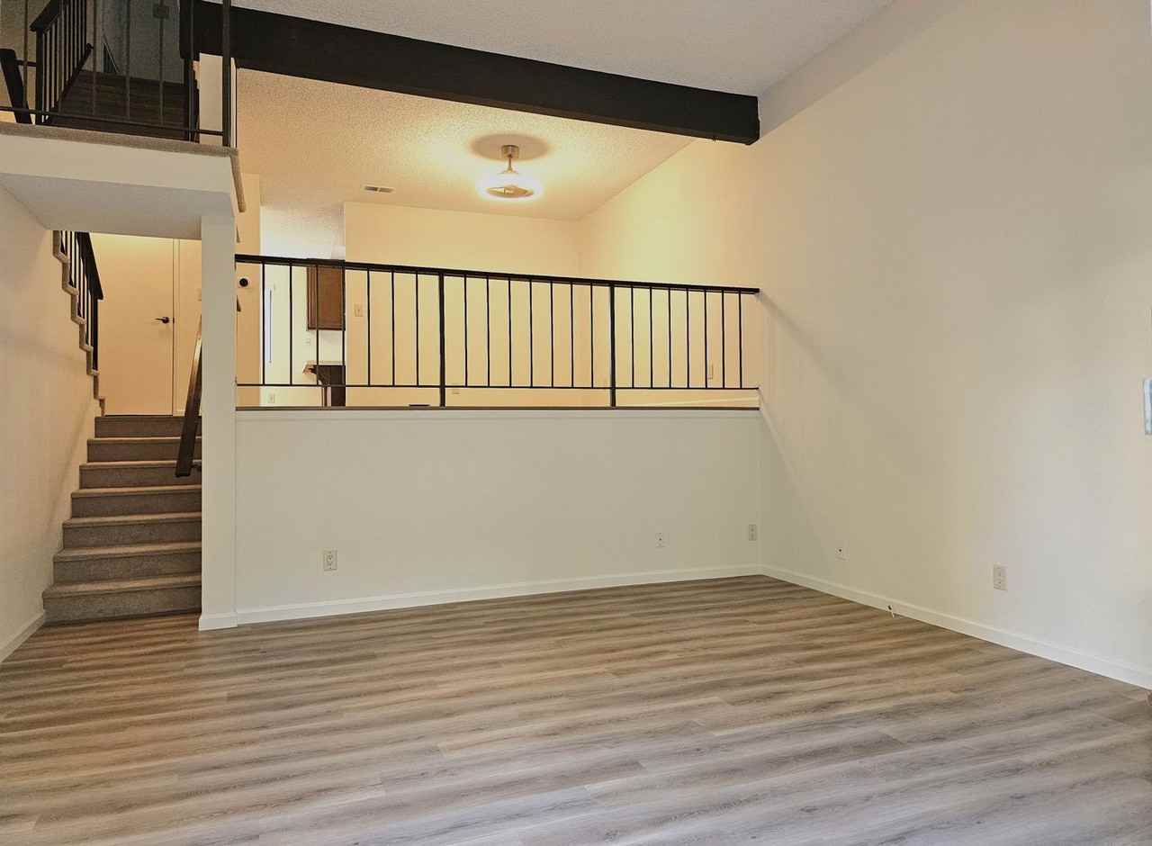 21141 Lassen St #2 - Photo 6 of 31