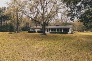featured image of 54038 Chick Way