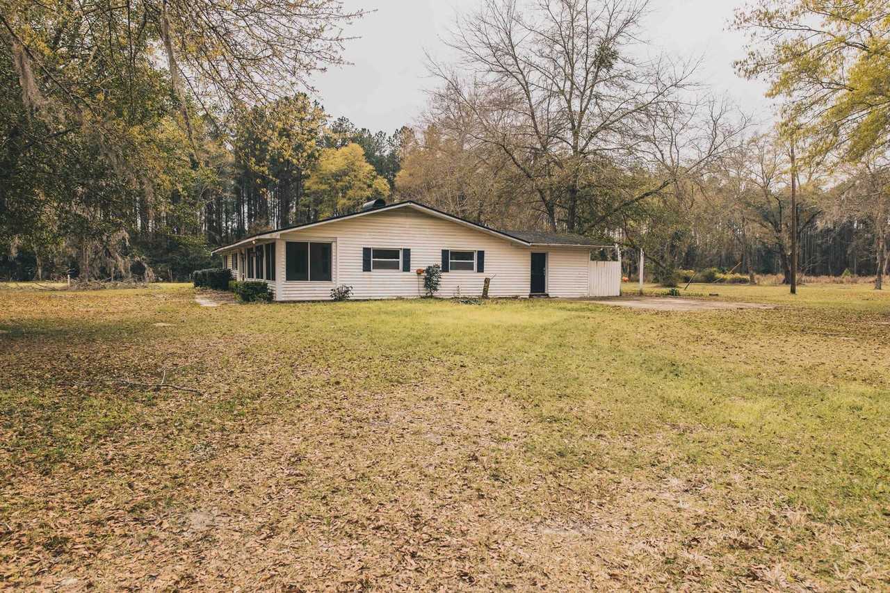 54038 Chick Way - Photo 2 of 22