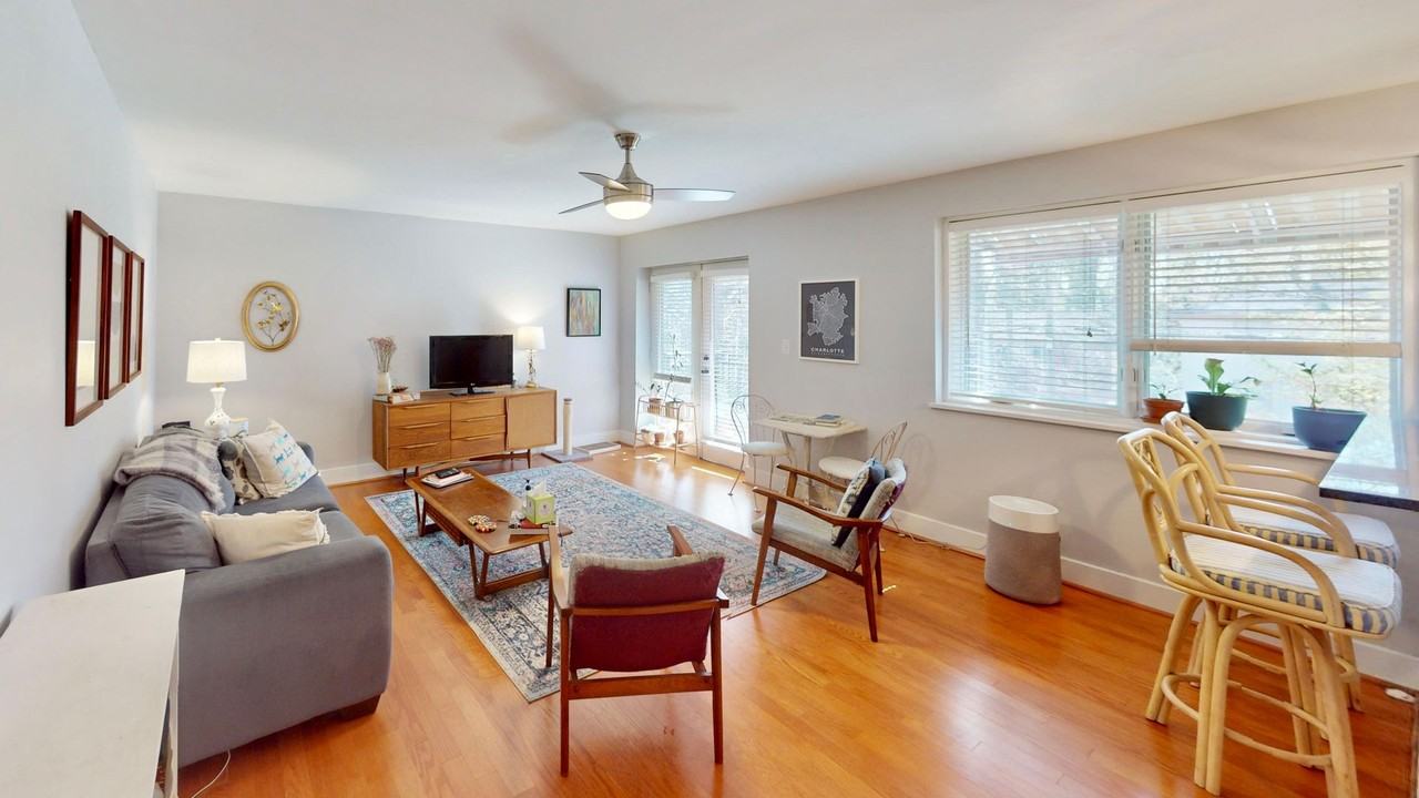 227 N Dotger Ave #E15 - Photo 3 of 23